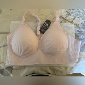 Elegant Light Pink Bra